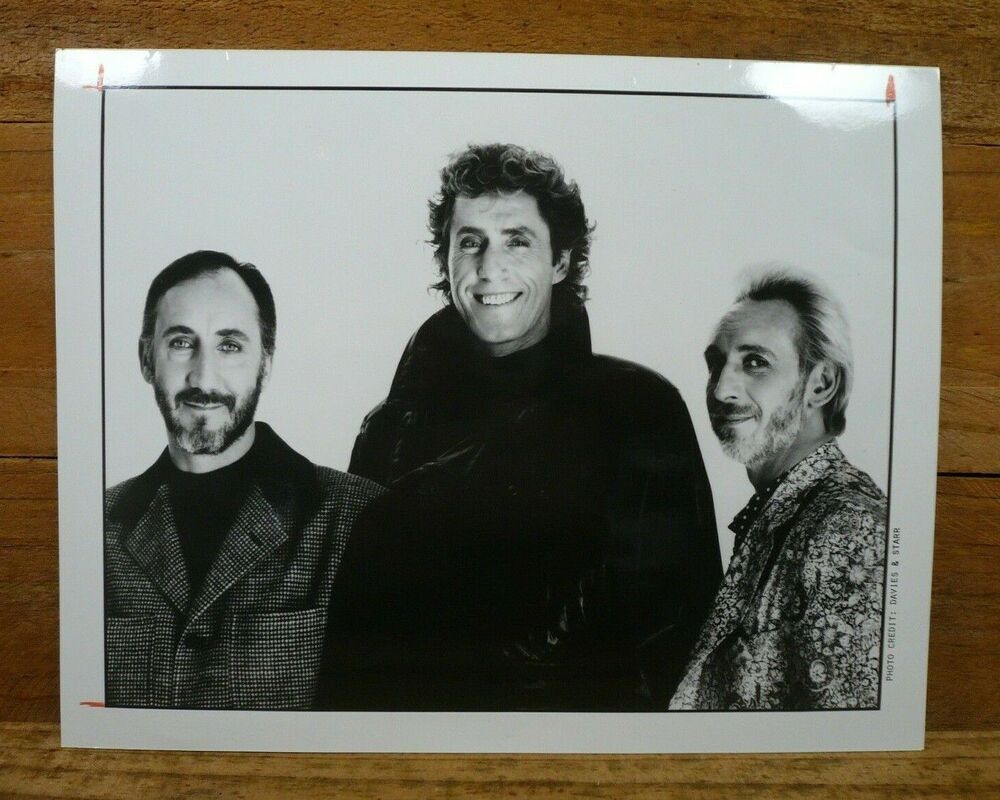 The Who - Vintage Band Press Photo 8x10 Black & White Glossy for Newspaper Ad